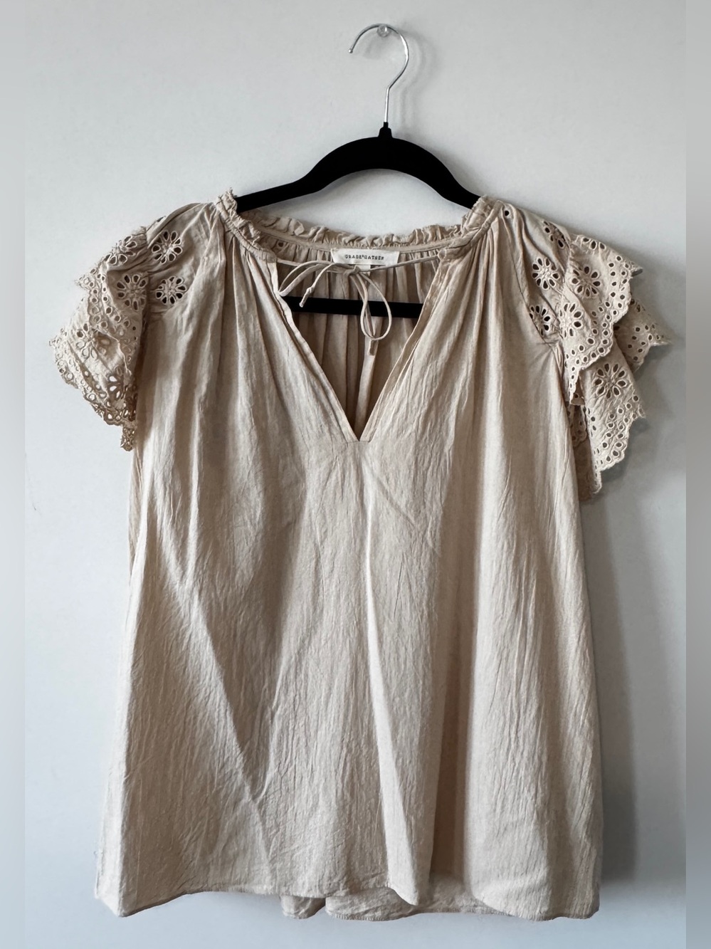 Grace & Gather Eyelet Flutter Sleeve Top – Size Large